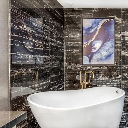 Hanza Tower Black 20 Spa&pool&jacuzzi